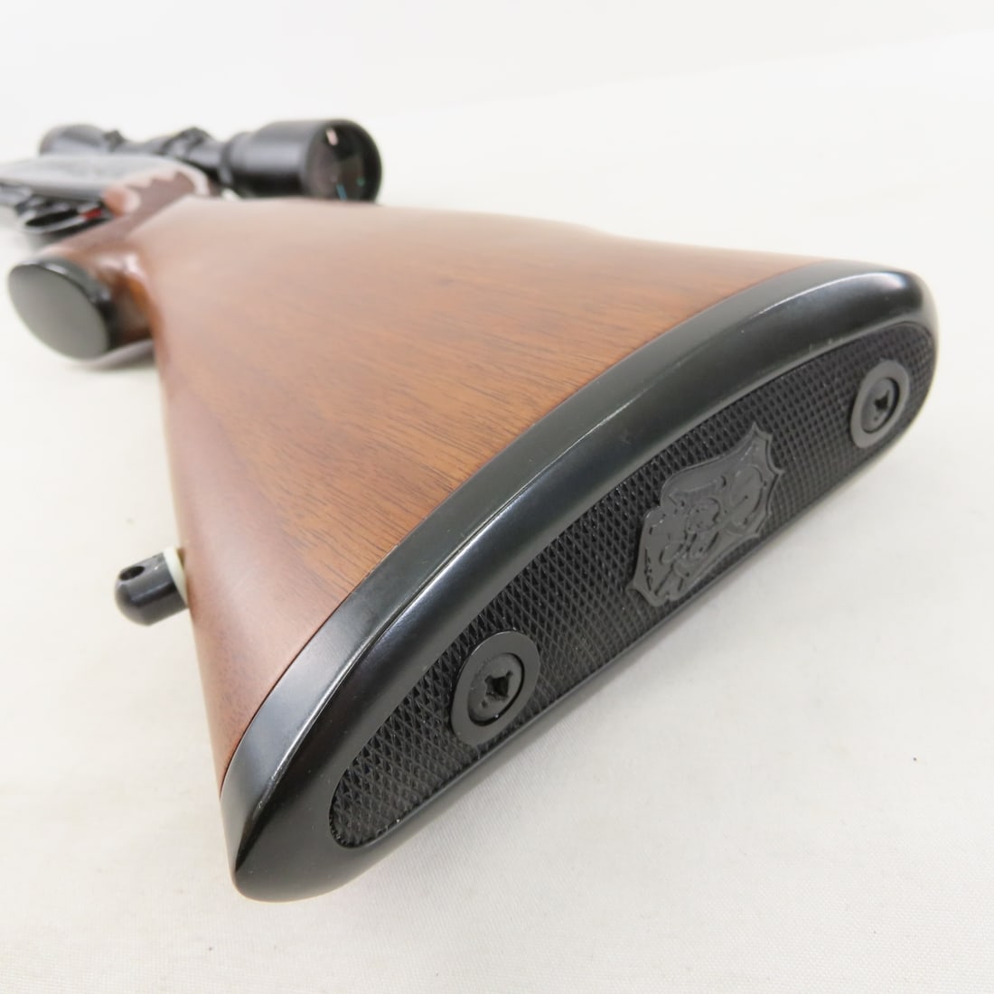 Remington Model 7600 Deluxe .270 WIN Rifle w/Scope - 18