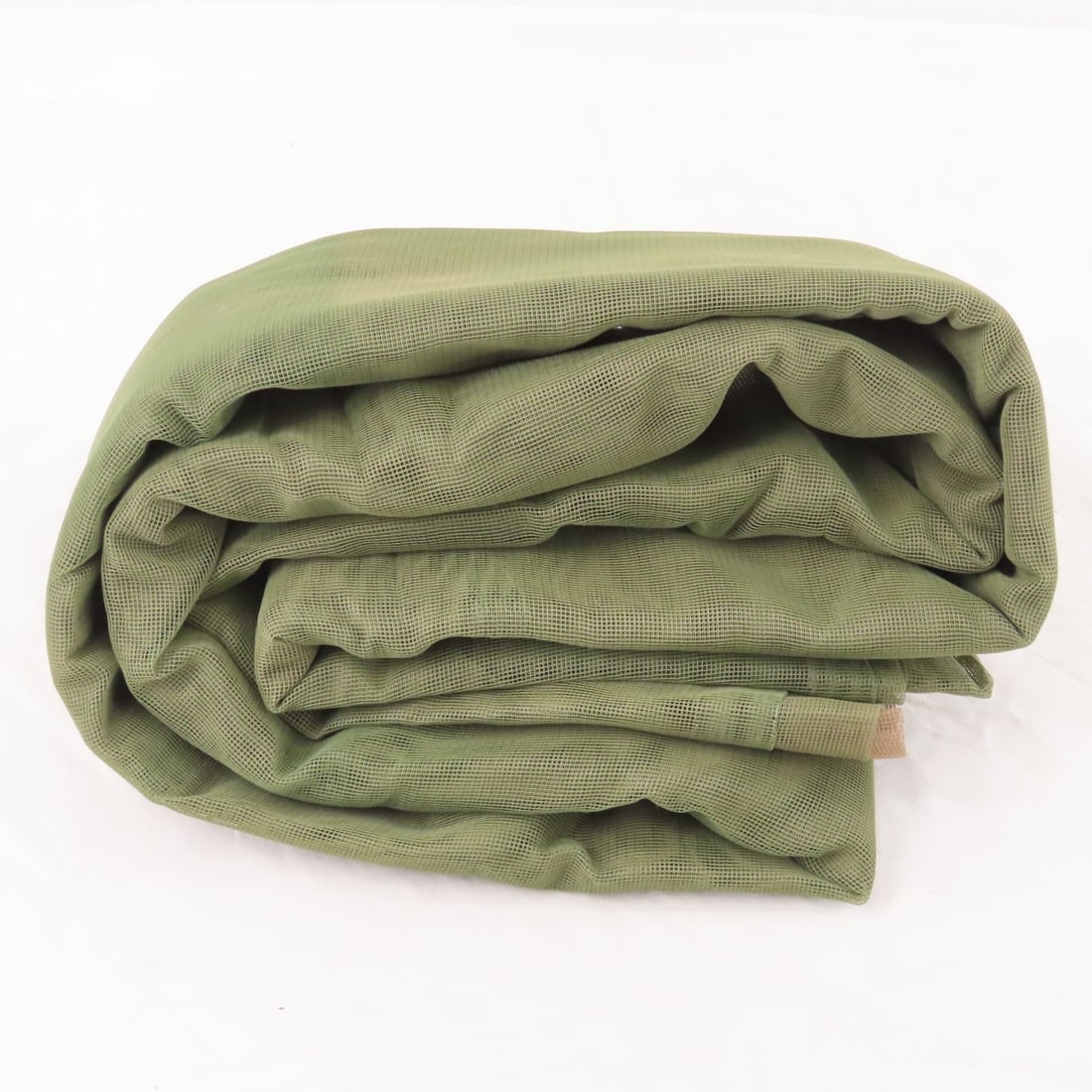 WWII US Army M1943 Shovel, Tent Pack & Bug Net - 16