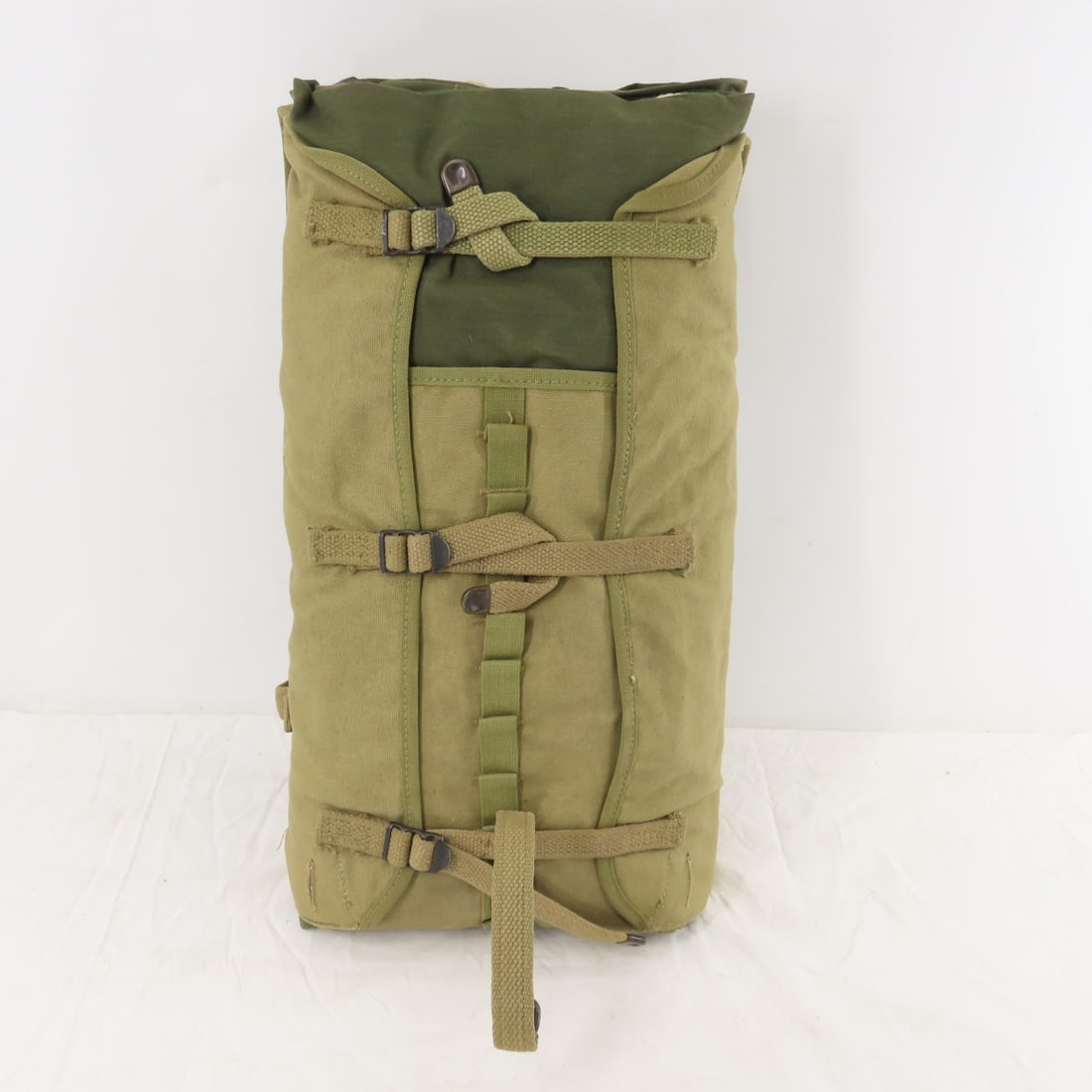 WWII US Army M1943 Shovel, Tent Pack & Bug Net - 3