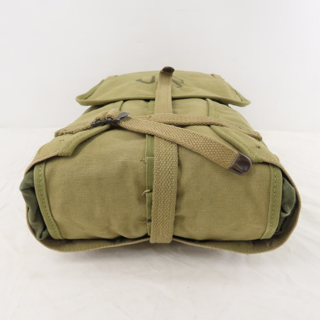 WWII US Army M1943 Shovel, Tent Pack & Bug Net - 9