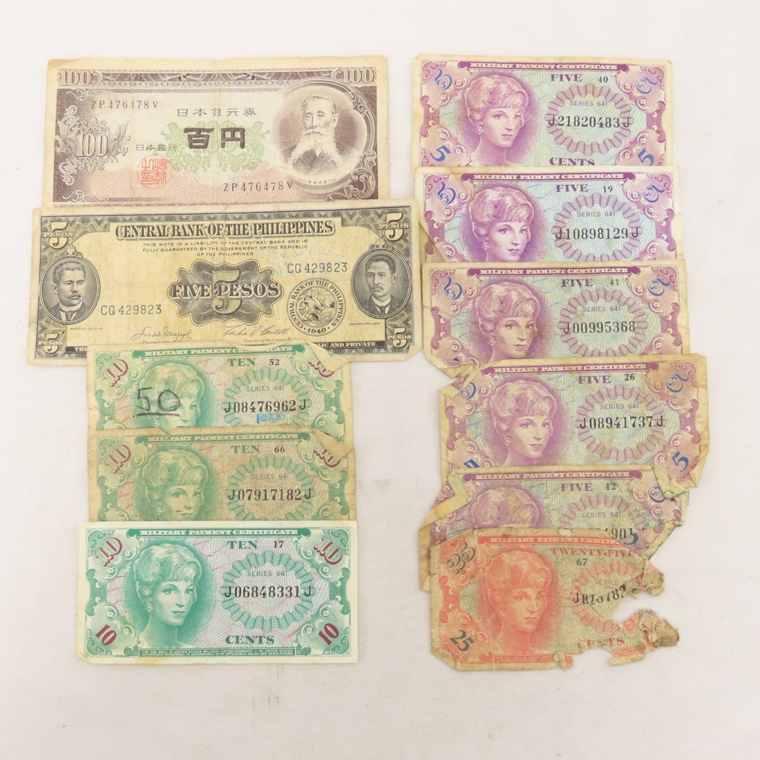 Vietnam Soldier KIA medals with named Purple Heart - 13