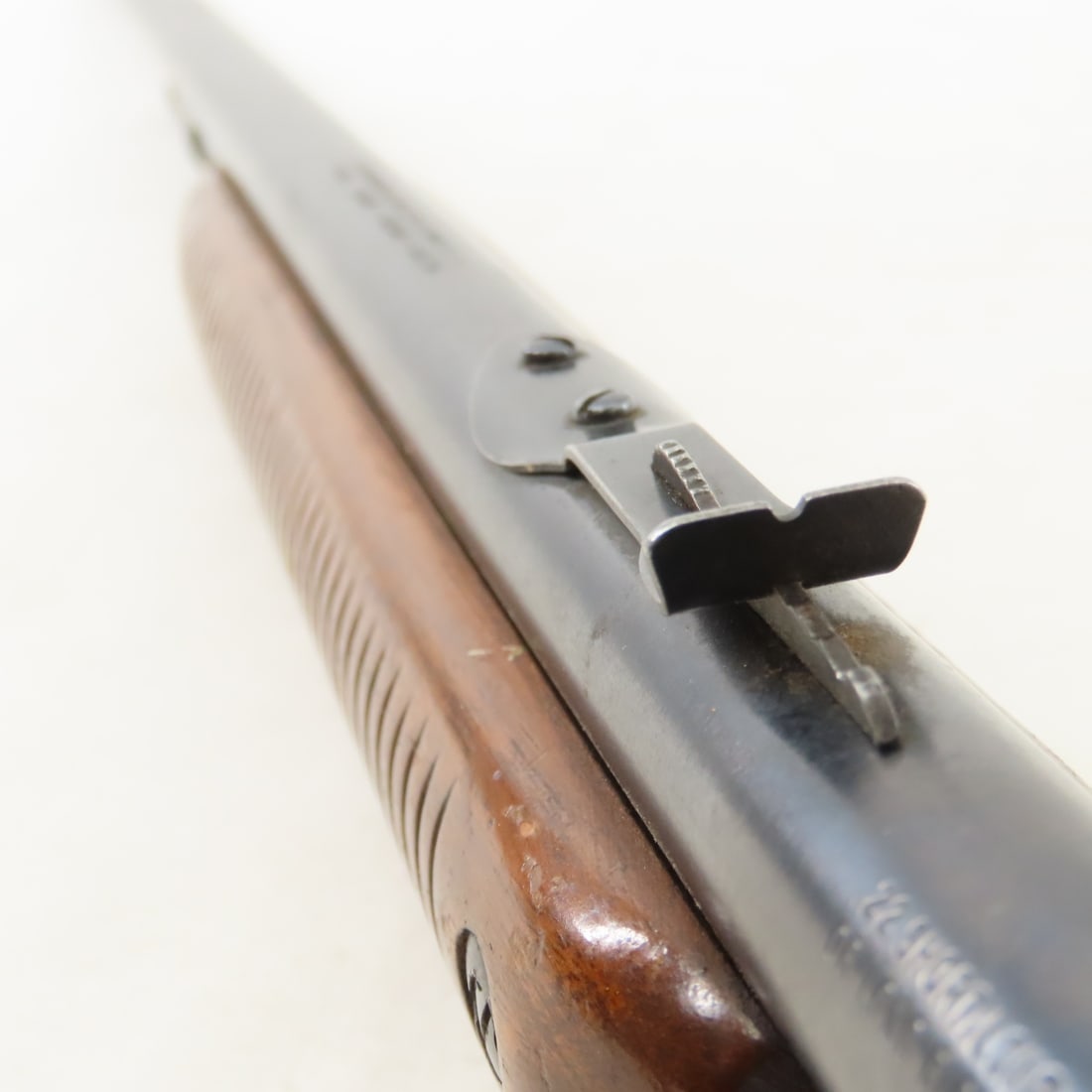 Remington The Fieldmaster 121 .22S,L,LR Rifle - 8