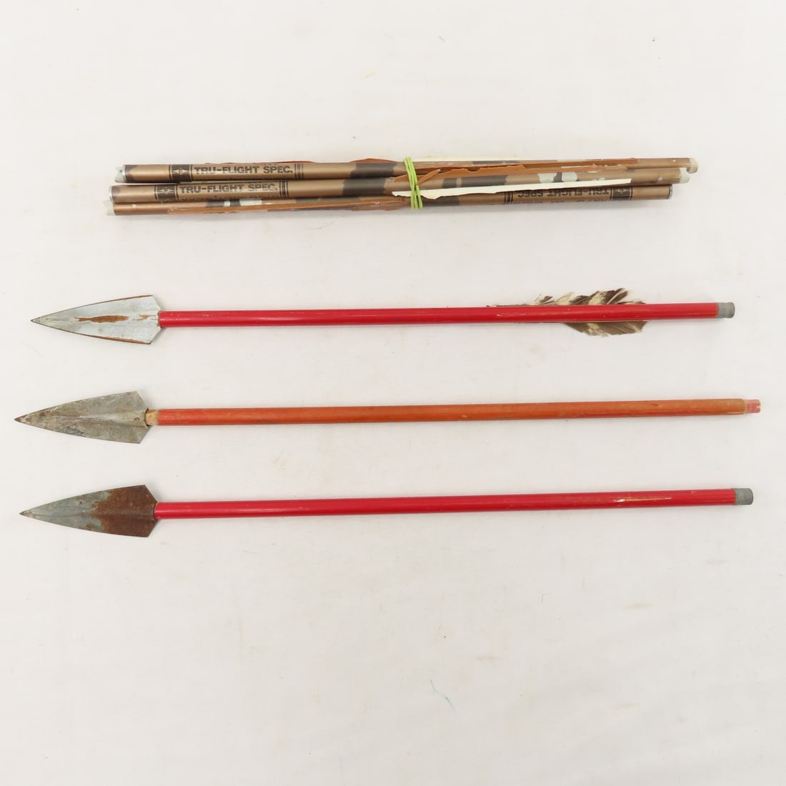 Broadheads, Schrade Walden Knife & 3 Pocket Knives - 13