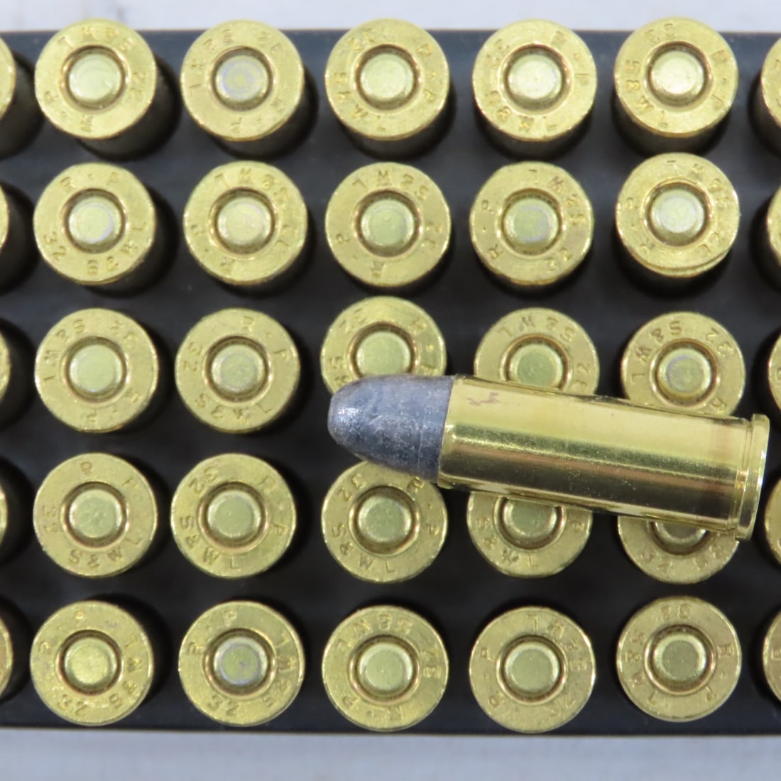 50 Rounds Remington 32 S&W Long ammunition - 2