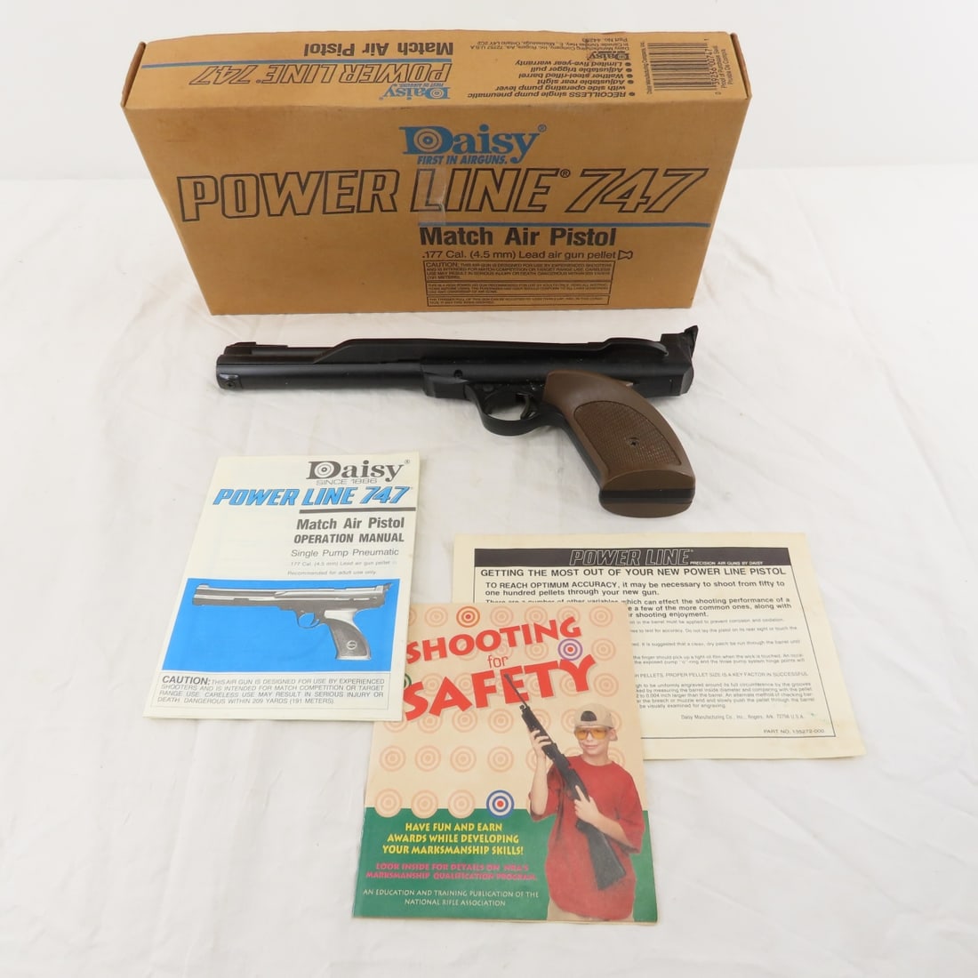 Daisy Powerline 747 Match .177 Air Pistol in Box (1 of 19)