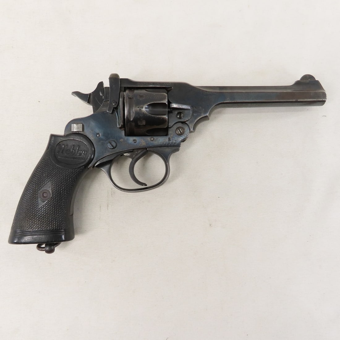 Webley MIV .38/200 - 38 S&W Revolver - 2