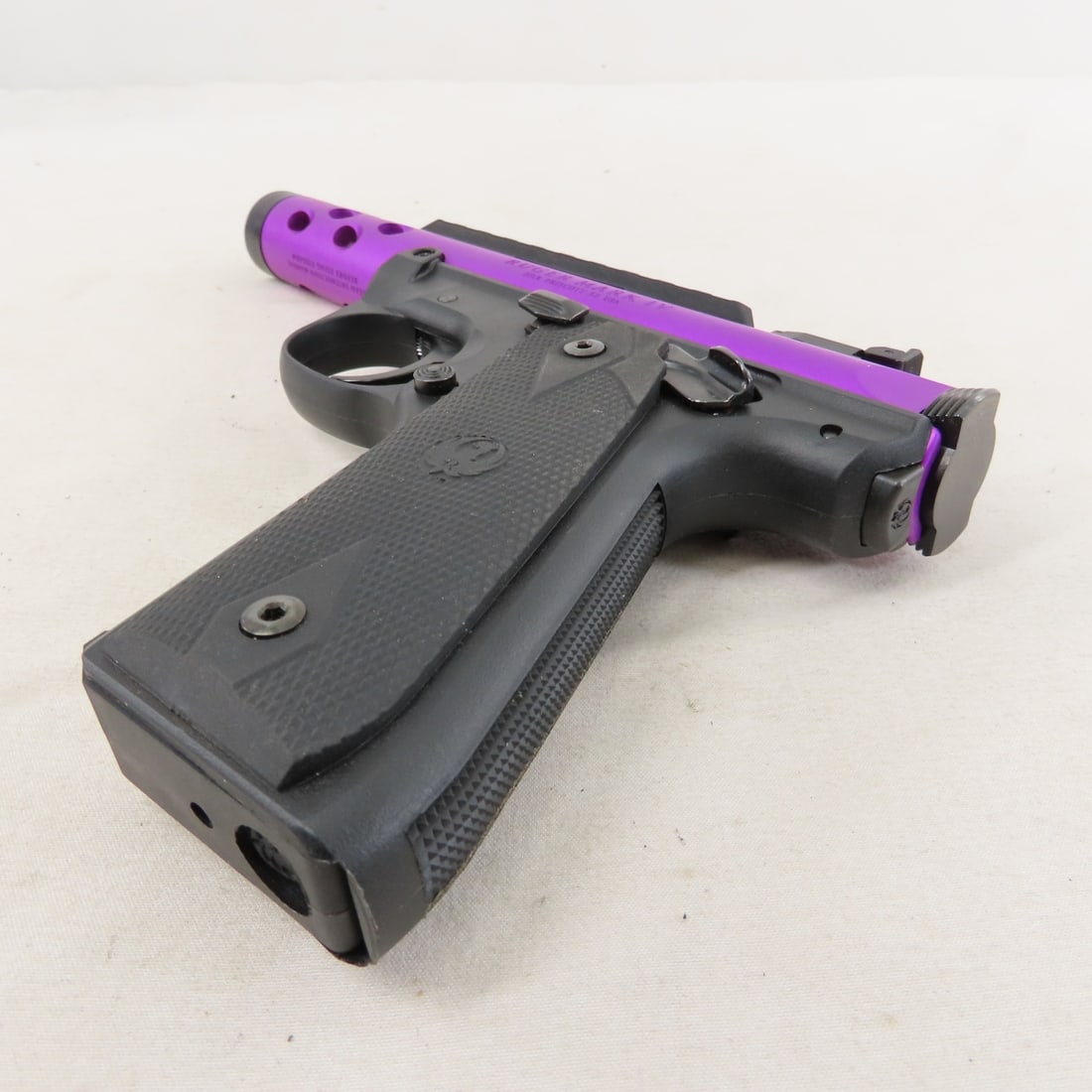 Ruger Mark IV Lite 22/45 .22 Pistol Model 43915 - 13