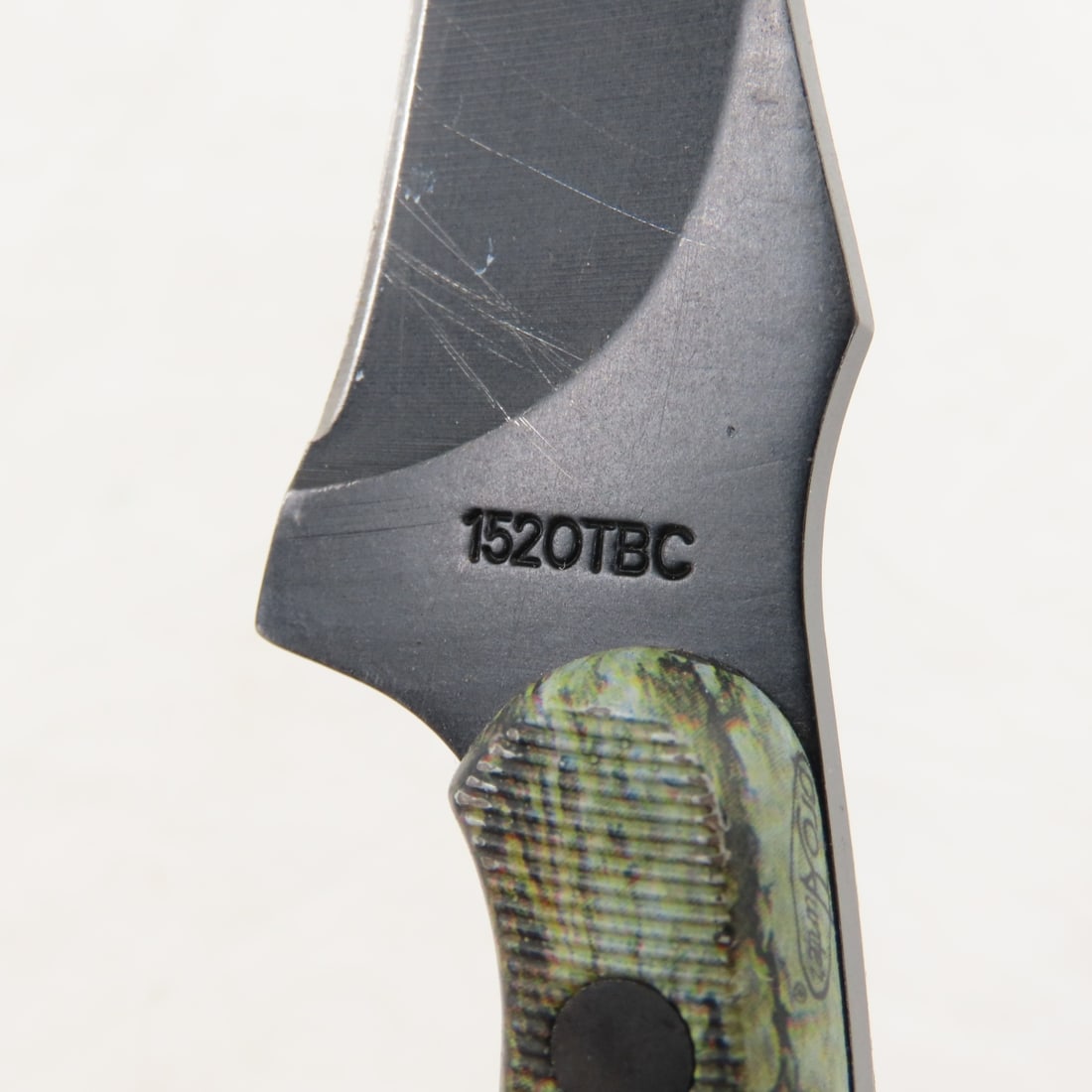 2 Fixed Blade Knives & 3 Pocket Knives - 19