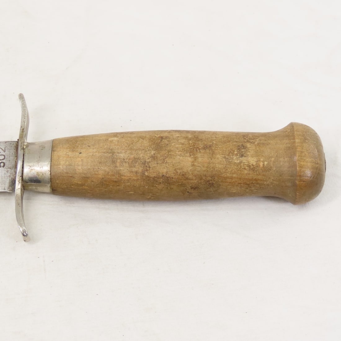 GC& Co Mora Sweden 502 and Colonial Serrated Knife - 16