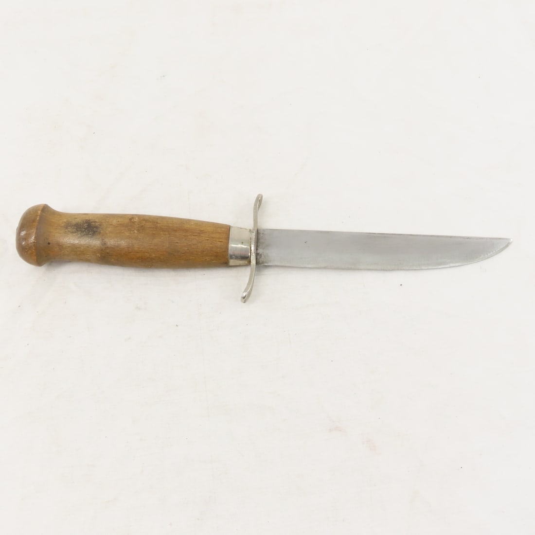 GC& Co Mora Sweden 502 and Colonial Serrated Knife - 17