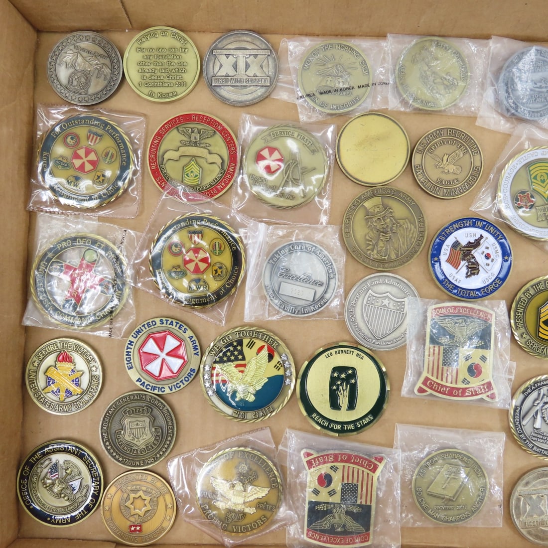 US Military Medals and Medallions - 9