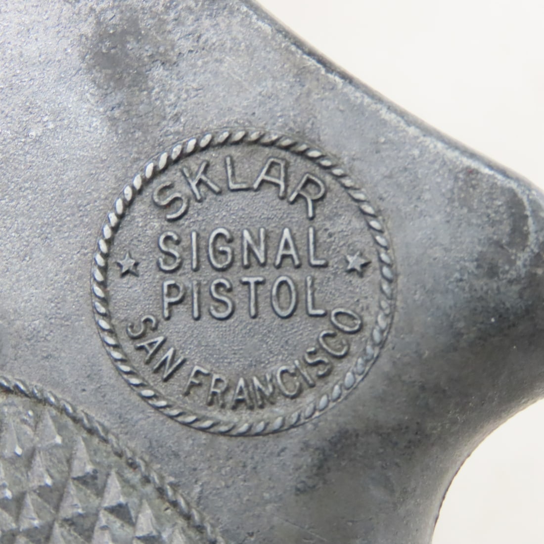 1945 Sklar 37mm Signal Pistol - 4