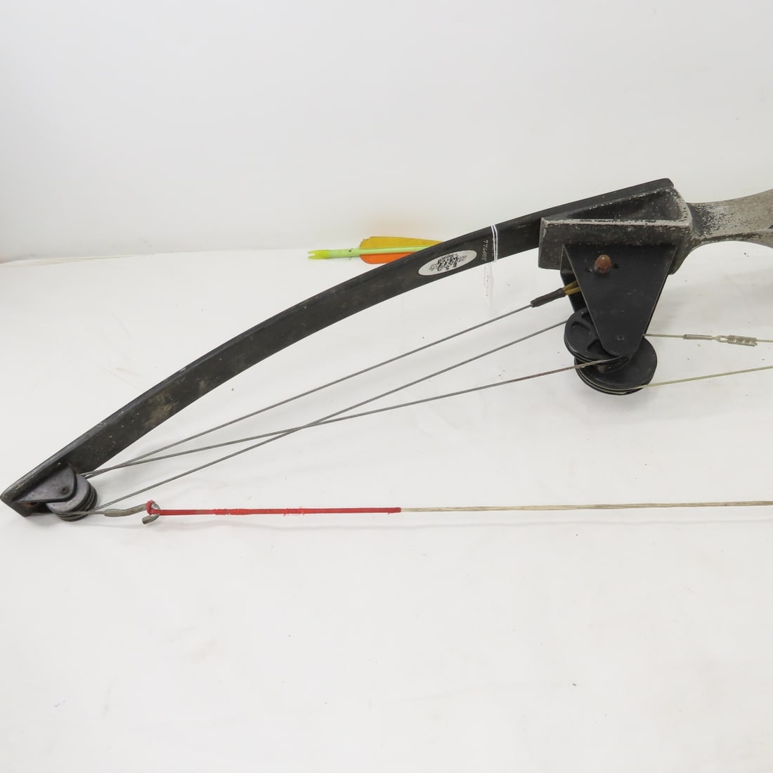 Herter's Compound Fishing Bow with Arrow - 7