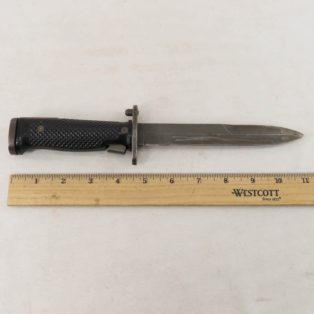 US M5 Imperial Bayonet in US M8A1 BM Co Sheath - 2