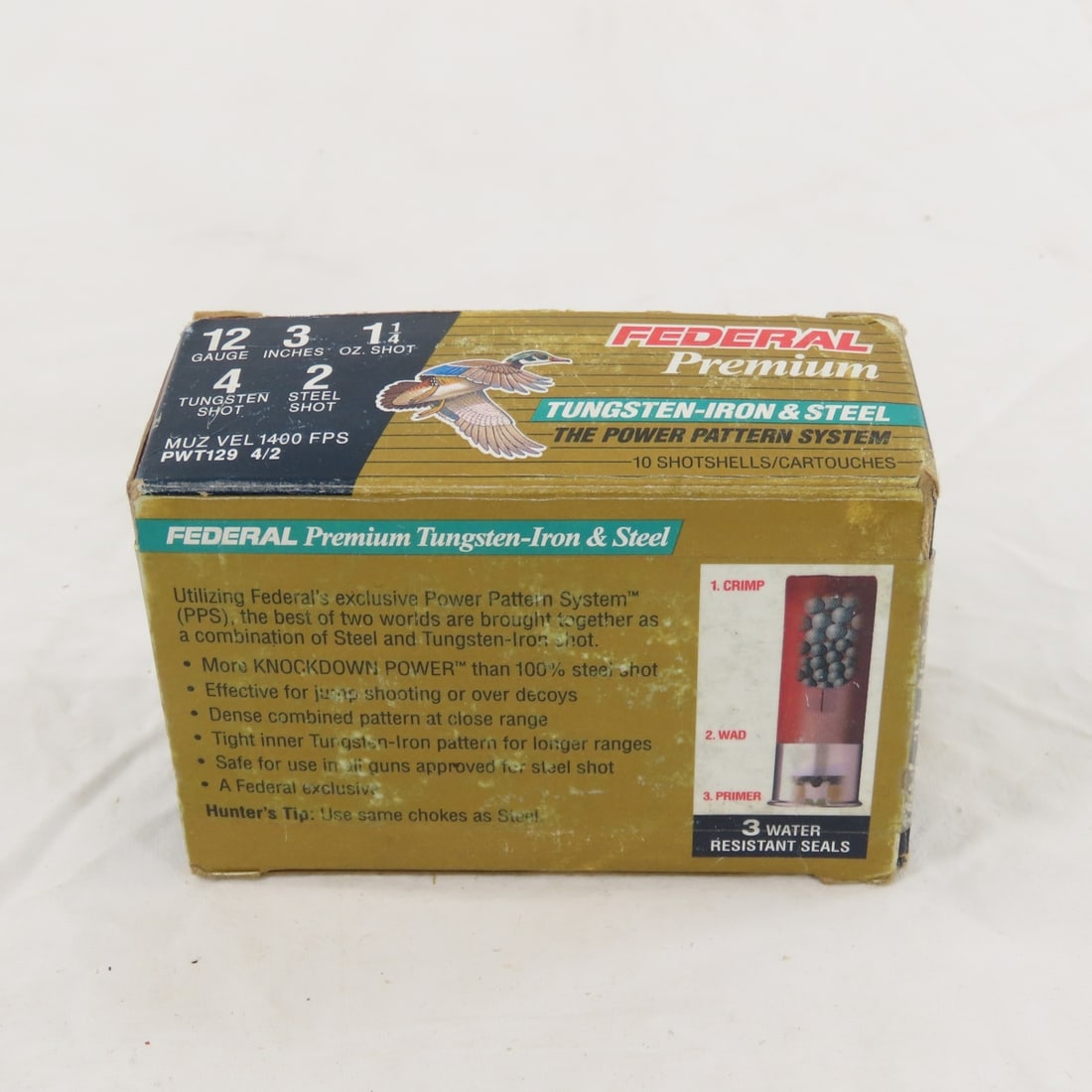 Ammunition: 31 Mixed 12 GA & 2 Oil Cans - 12