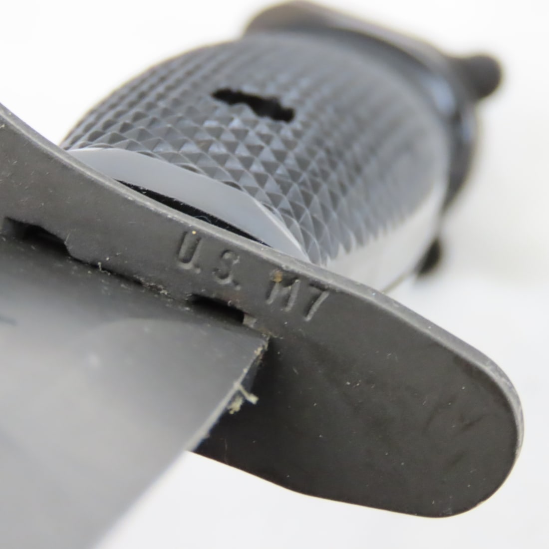 Vintage US Military Colt's M7 Bayonet & Scabbard - 11