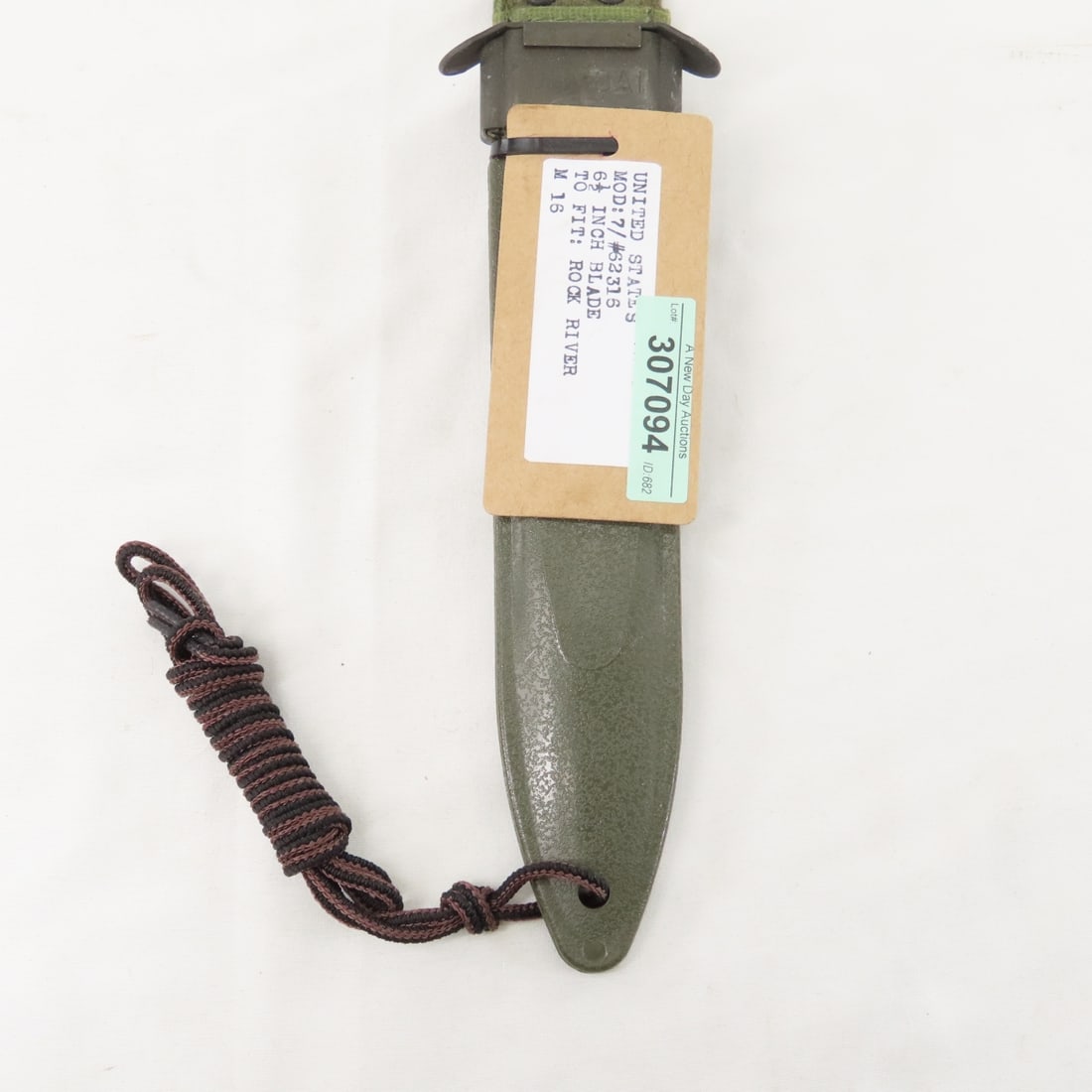 Vintage US Military Colt's M7 Bayonet & Scabbard - 14