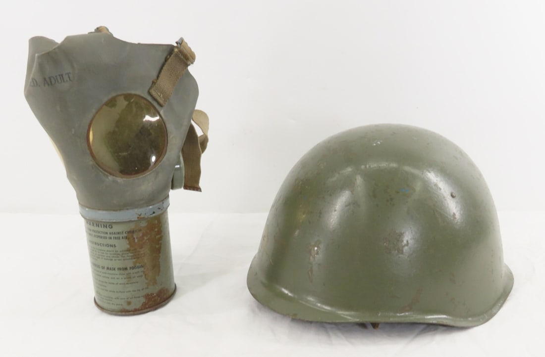 Czech Cold War Era Steel Helmet & US Gas Mask (1 of 20)
