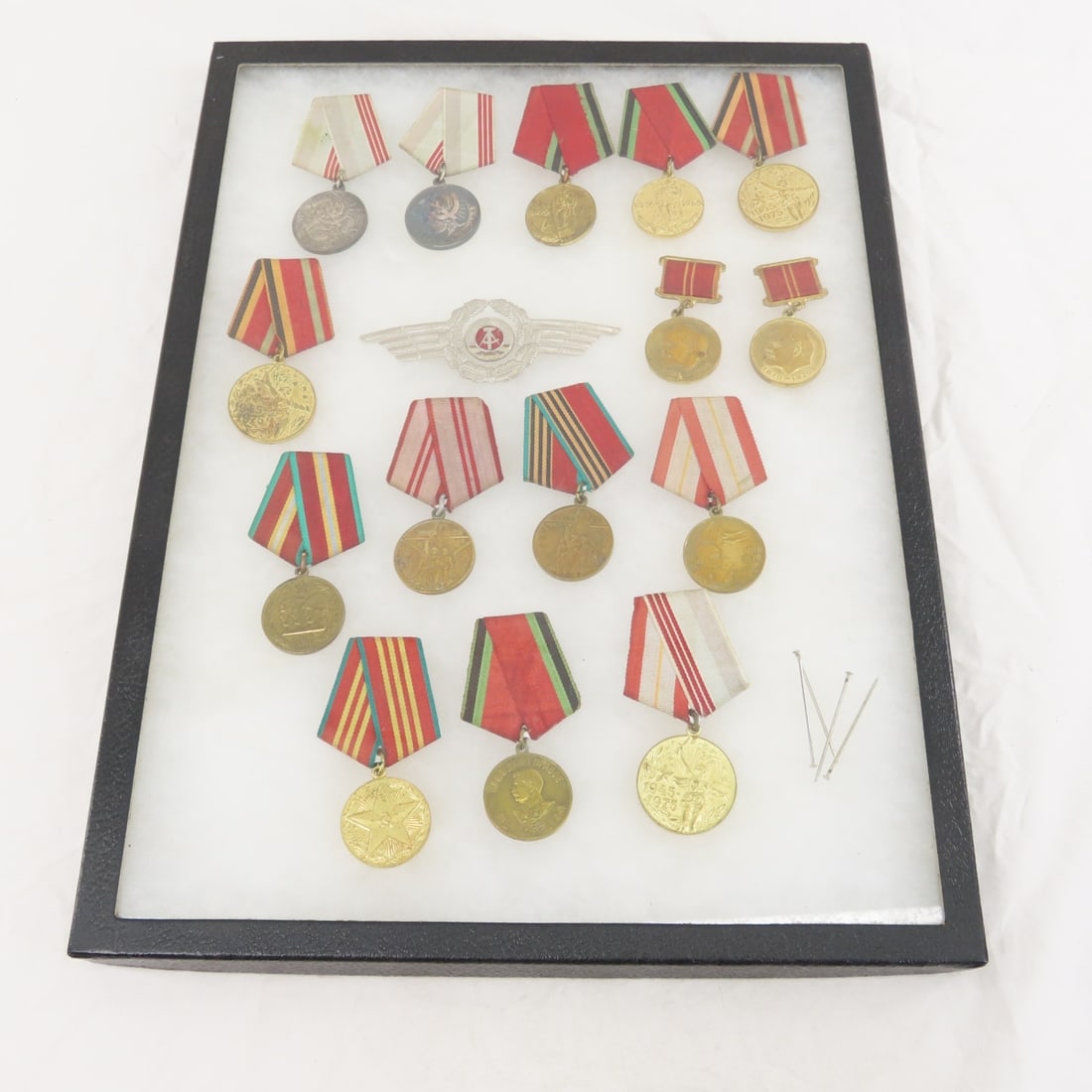 15 WWII Russian Military Medals & Hat Badge - 20