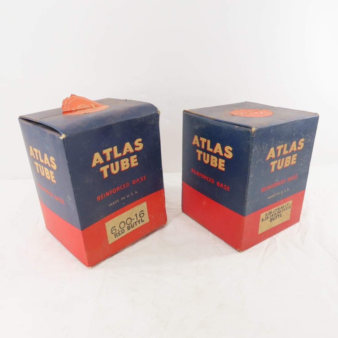 2 Atlas Tube Boxes & REMA Tip-Top Cabinet - 15