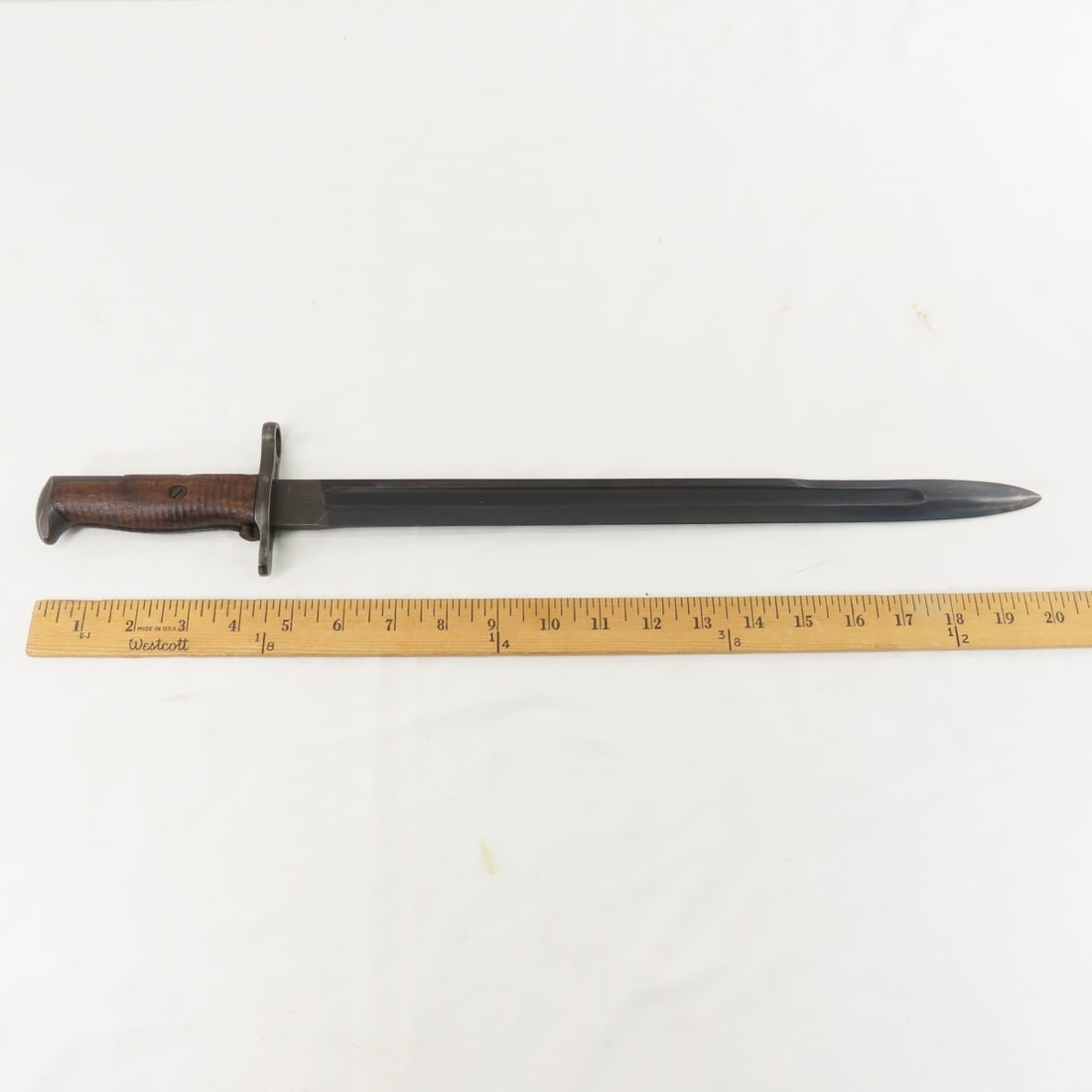 WWI M1905 US Military SA 1918 Bayonet & Scabbard - 2