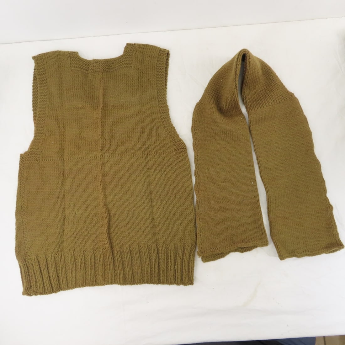 Vintage US Military Cold Weather Clothes & more - 5