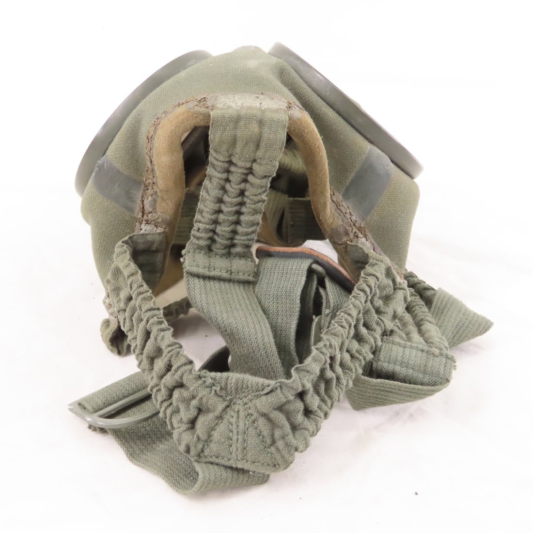 WWII German M38 Gas Mask & Canister - 4