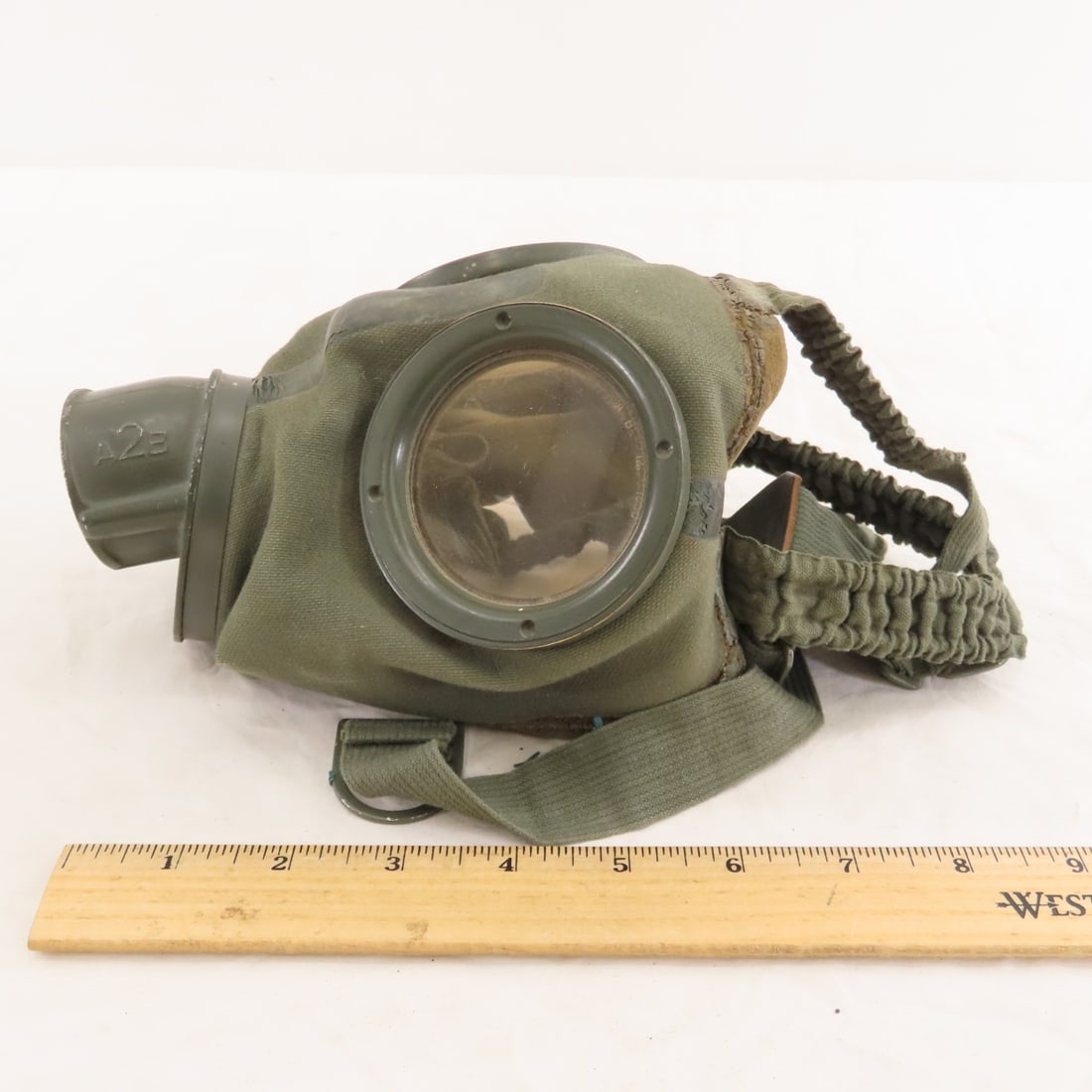 WWII German M38 Gas Mask & Canister - 5