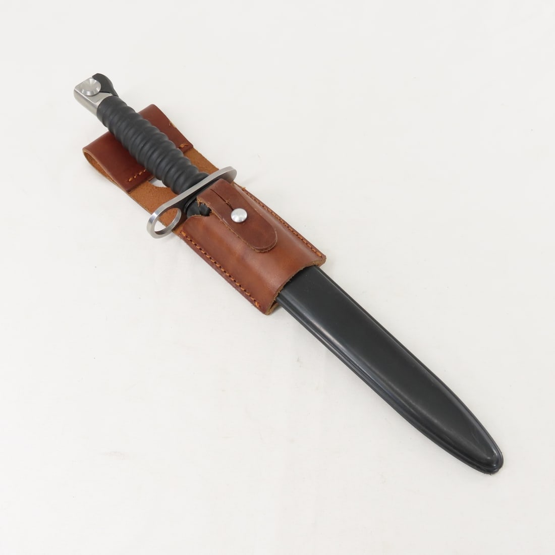 Reproduction Swiss M1957 Bayonet, Scabbard & Frog - 17