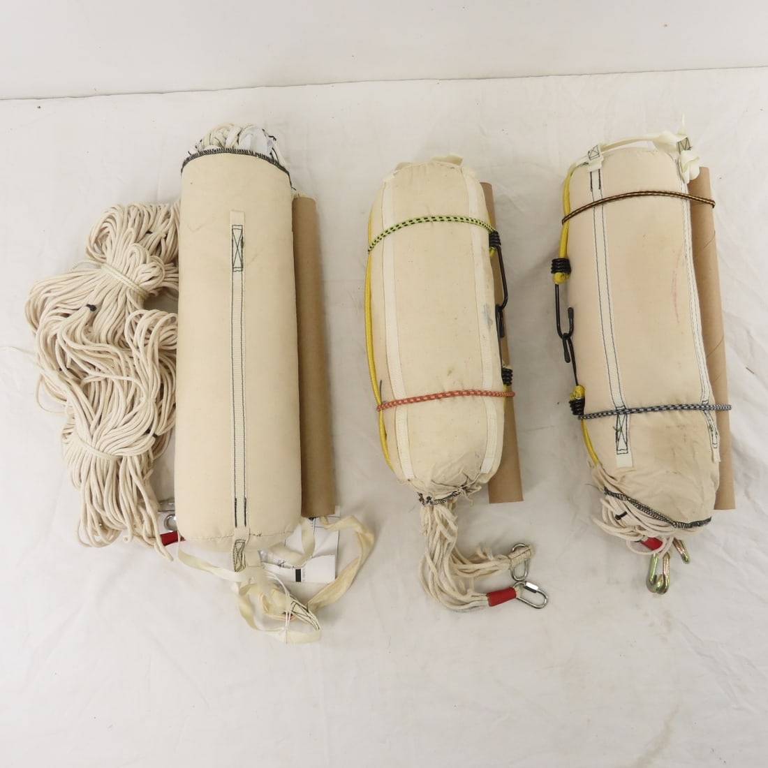 3 Small Parachutes, Paracord, Military Bags - 5