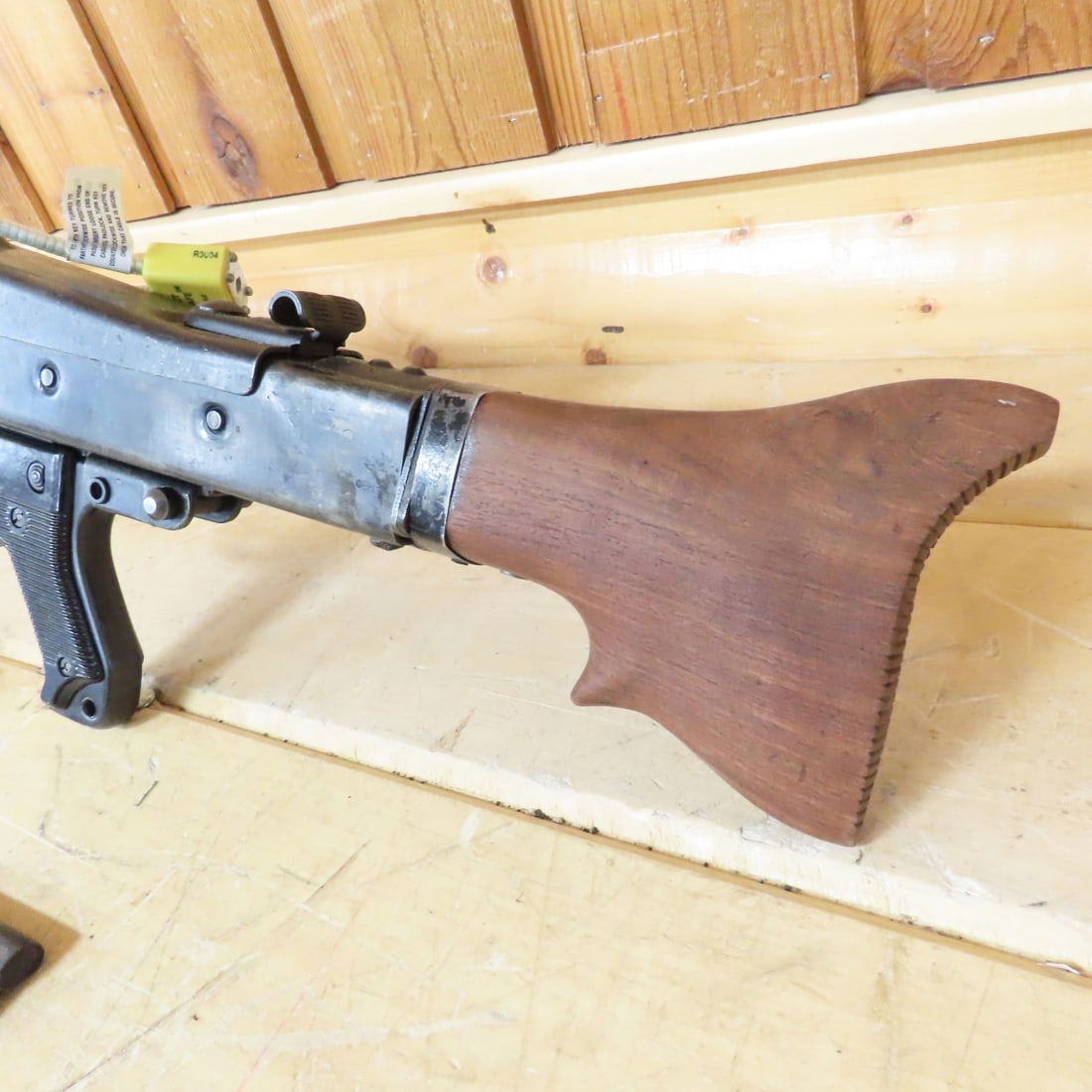 DISPLAY MG-42 German "Buzz-Saw" Machine Gun - 3