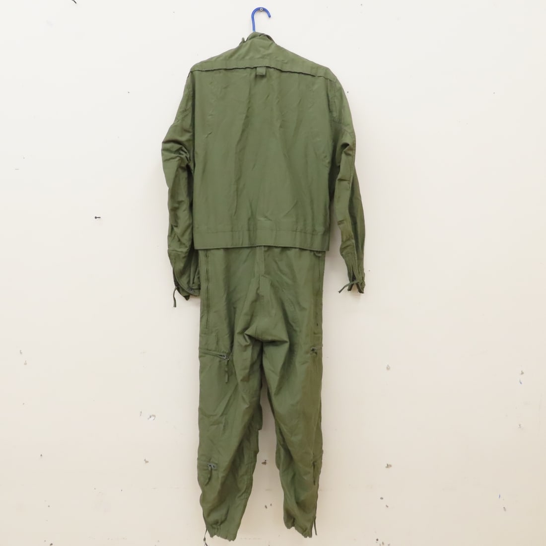 2 Fire Resistant military coveralls & vest - 9