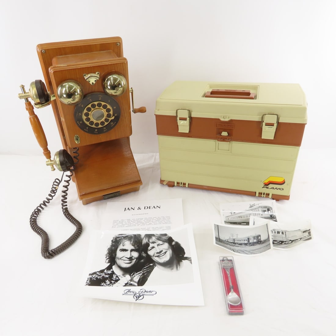 Thomas Retro Telephone, Plano Tackle Box & more (1 of 17)