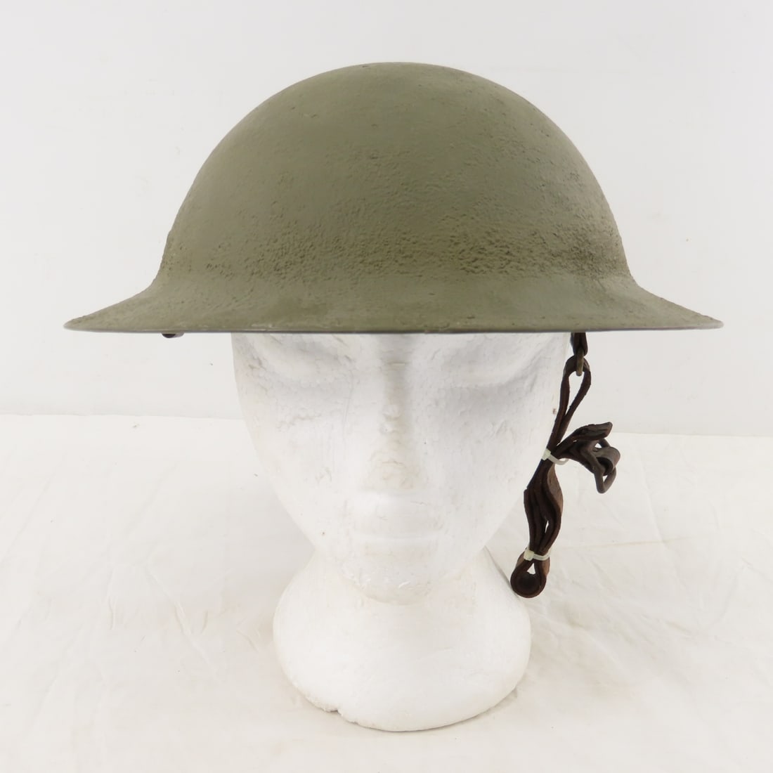 WWI US Army ZA57 "Doughboy" Helmet (1 of 8)