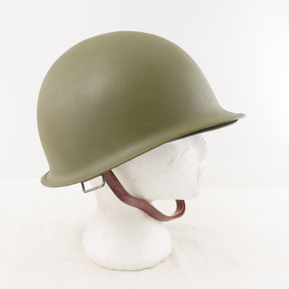 US Army M1 Combat Helmet, Rear Seam, Post 1944 - 2