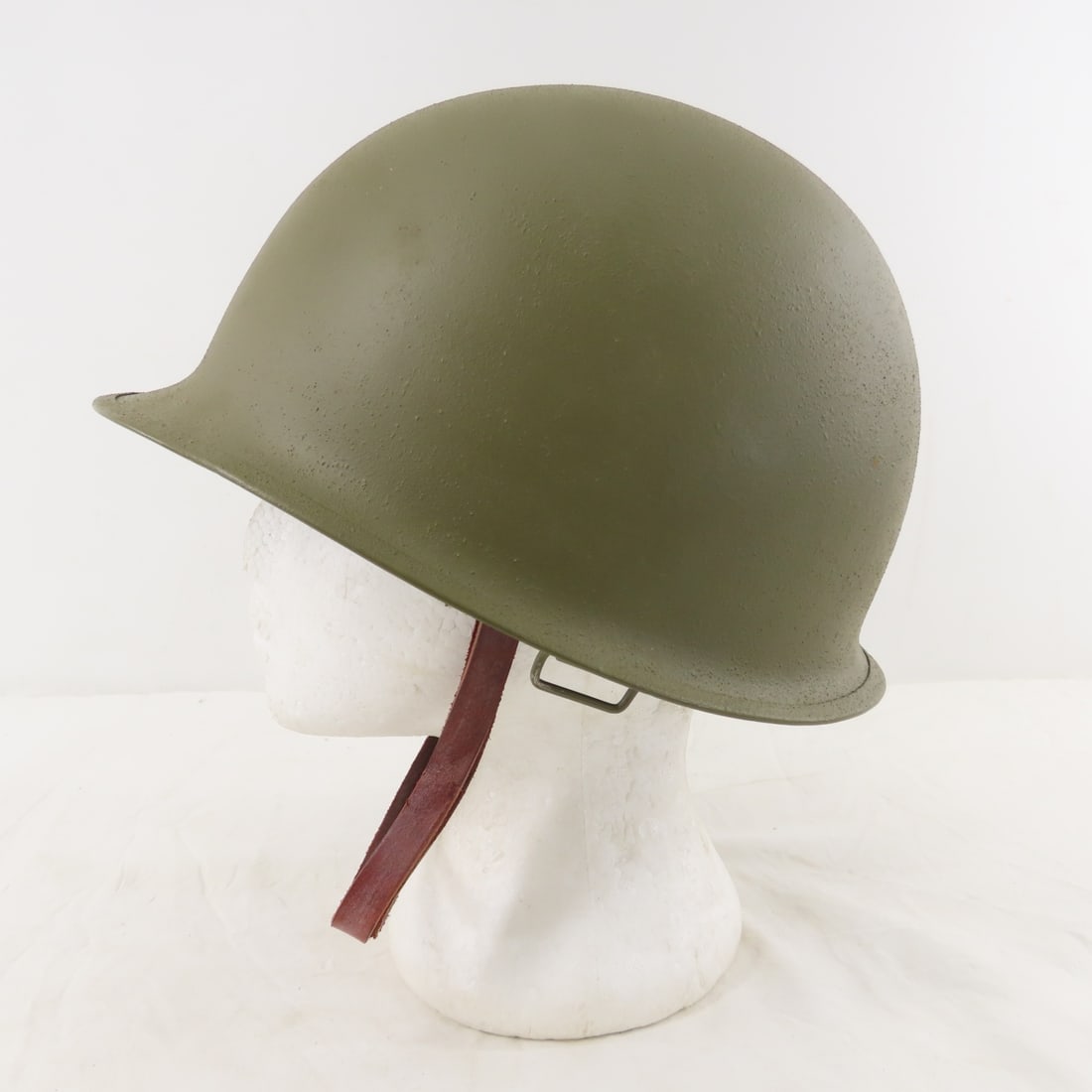 US Army M1 Combat Helmet, Rear Seam, Post 1944 - 4