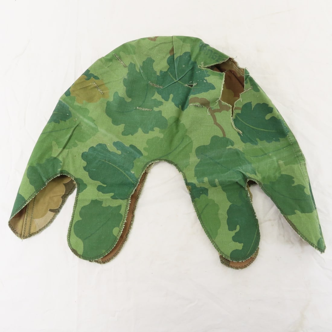 US Army M1 Combat Helmet, Rear Seam, Post 1944 - 10