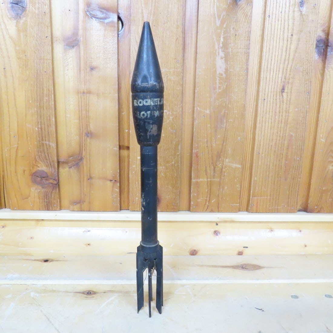 Inert US Army WWII M7A1 Practice Rocket (1 of 10)