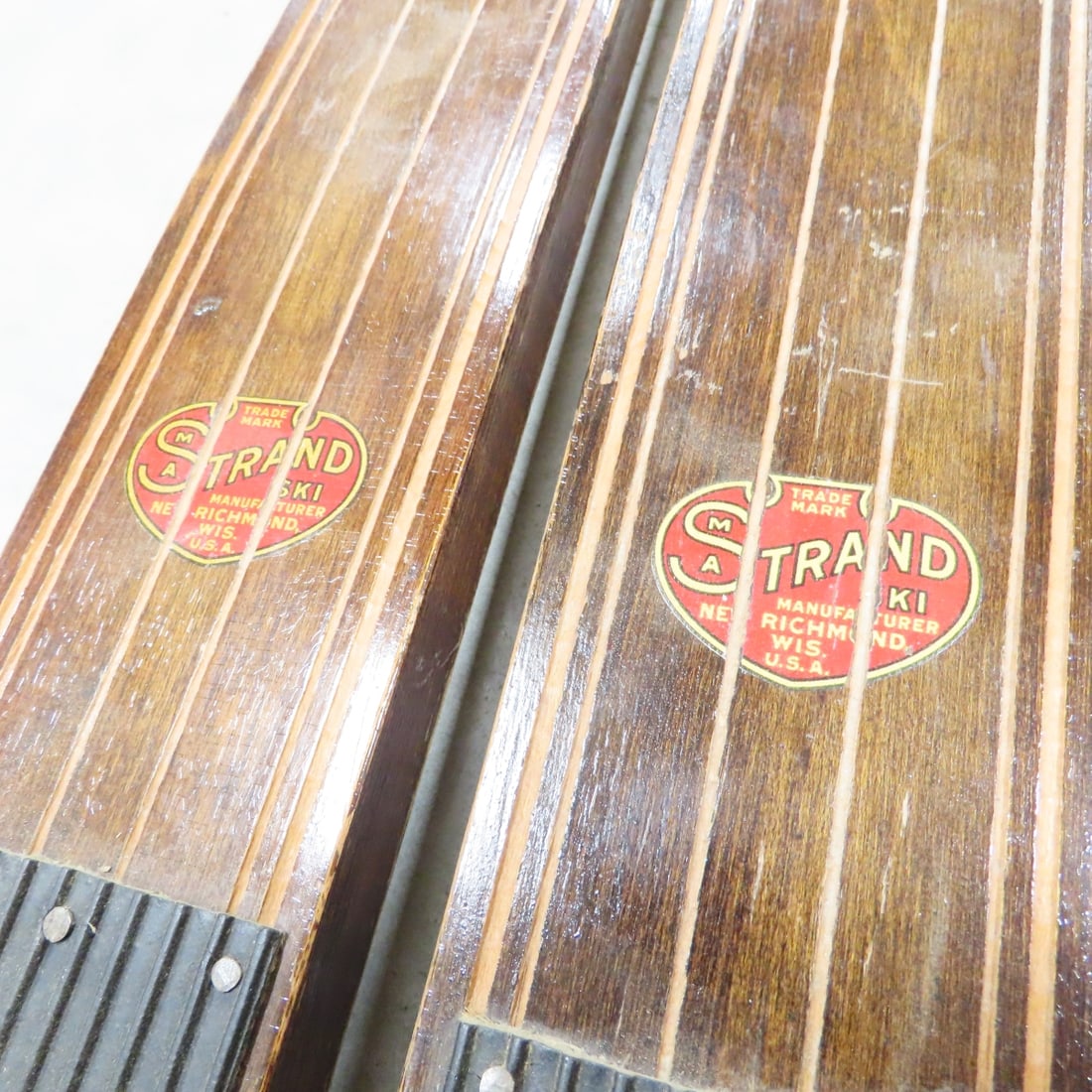 Antique Strand Wisconsin Wooden Downhill Skis - 2