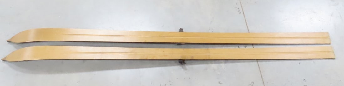 Antique Strand Wisconsin Wooden Downhill Skis - 9