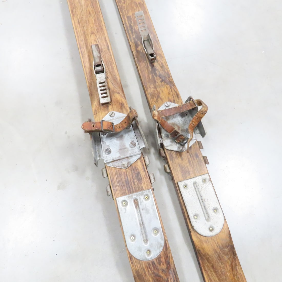 Strand & Unbranded Antique Wooden Downhill Skis - 12