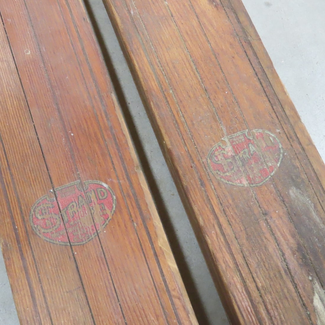 Strand & Unbranded Antique Wooden Downhill Skis - 3