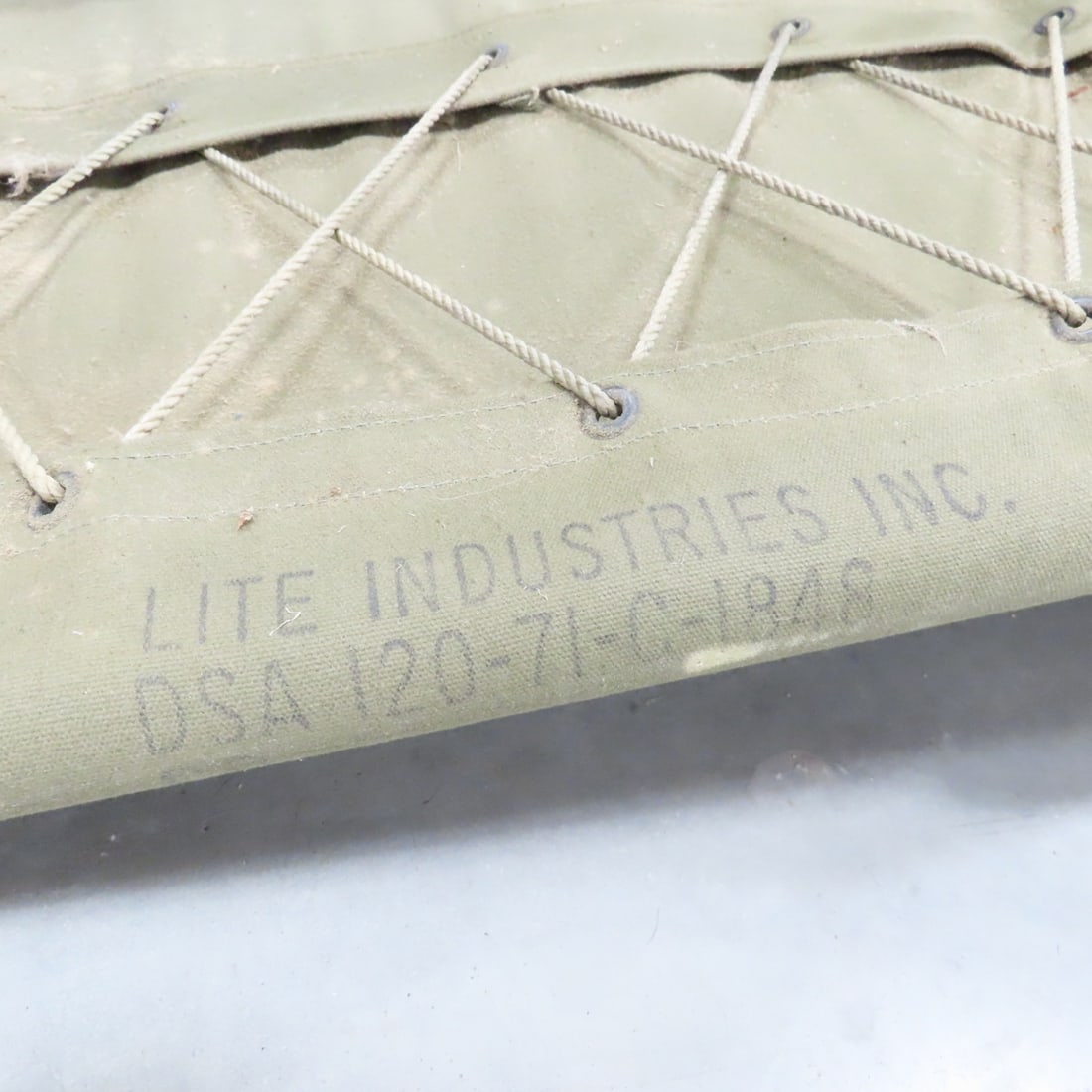 3 Vintage 1970s US Military Folding Cots - 5