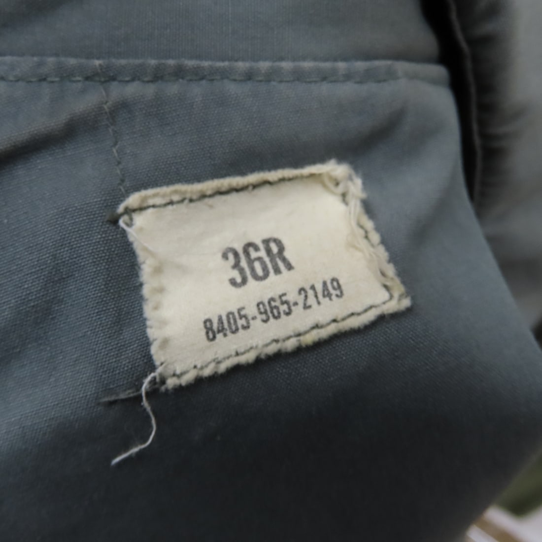 3 Vintage US Army Trench Coats, Quarpel & Olive - 11