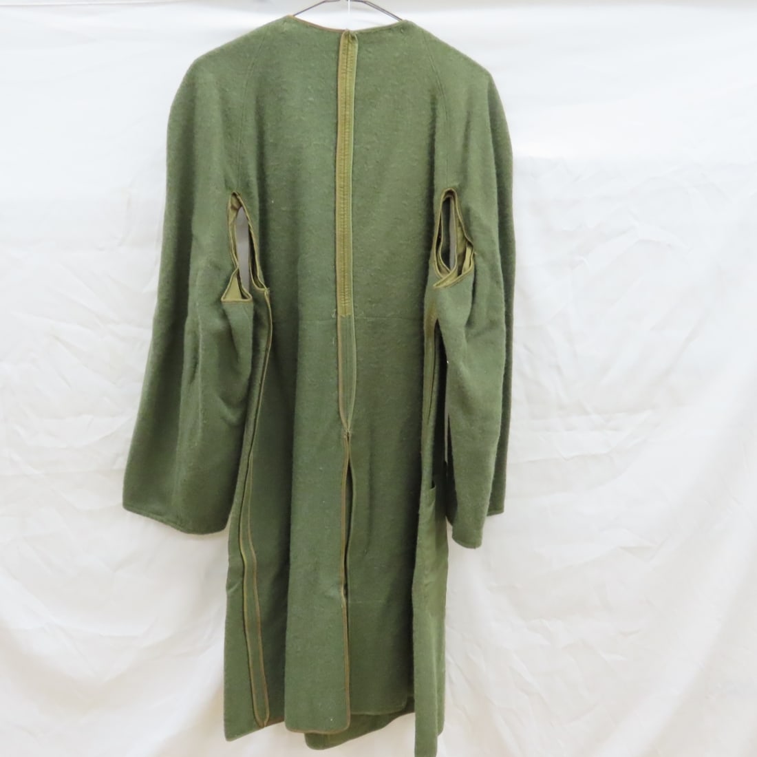 3 Vintage US Army Trench Coats, Quarpel & Olive - 13