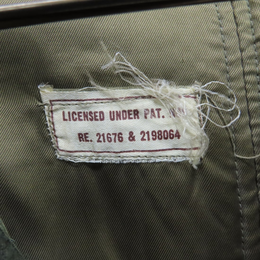 3 Vintage US Army Trench Coats, Quarpel & Olive - 15