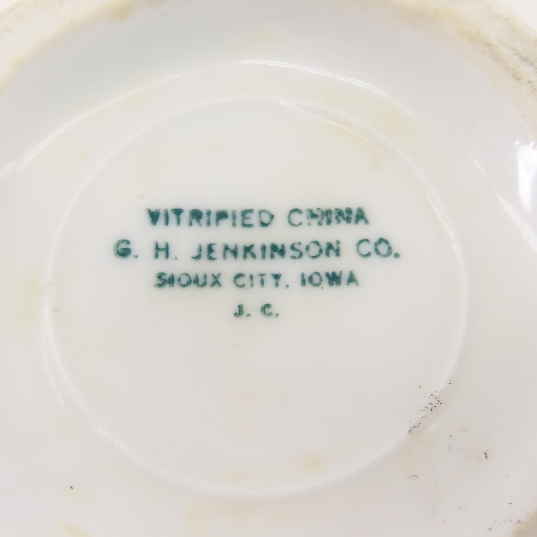 WWII US Military Toiletries, sewing kits, razors - 17