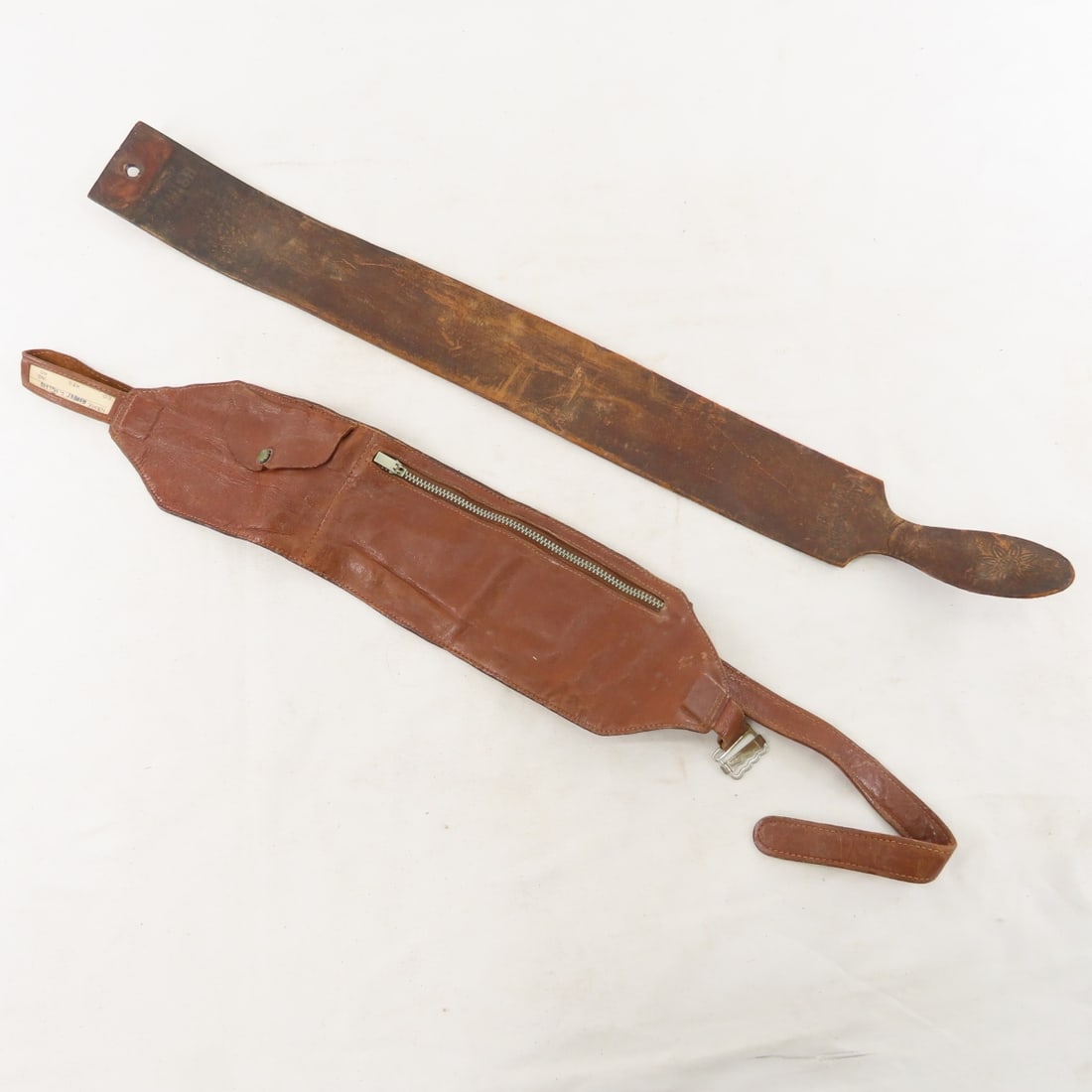 WWII US Military Toiletries, sewing kits, razors - 9