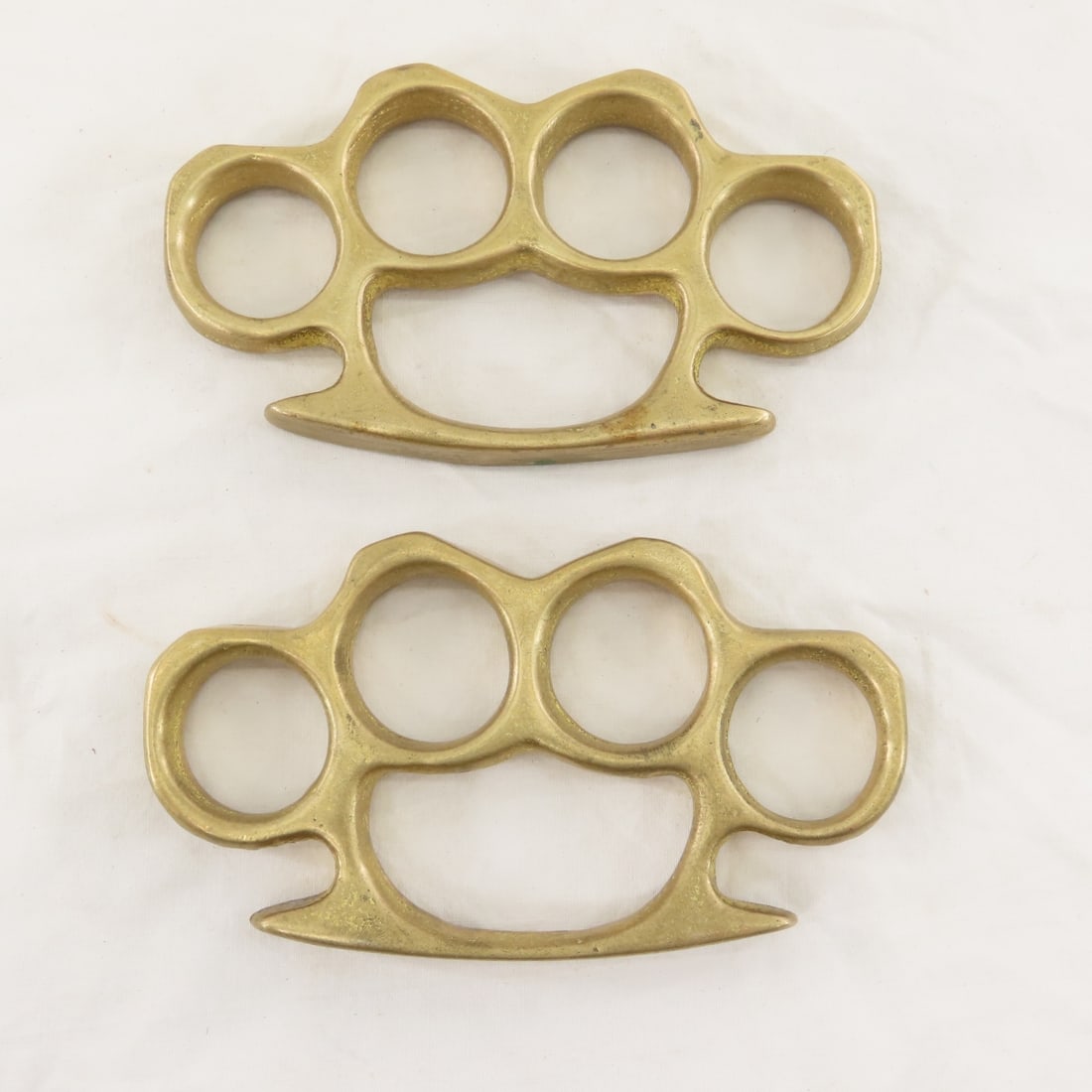 4 Sets Brass Knuckles, Skulls & Other - 2