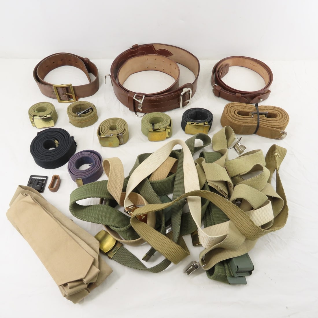 Collection of Military Web & Leather Belts (1 of 17)